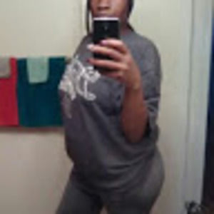 Meet your Posher, Latisha